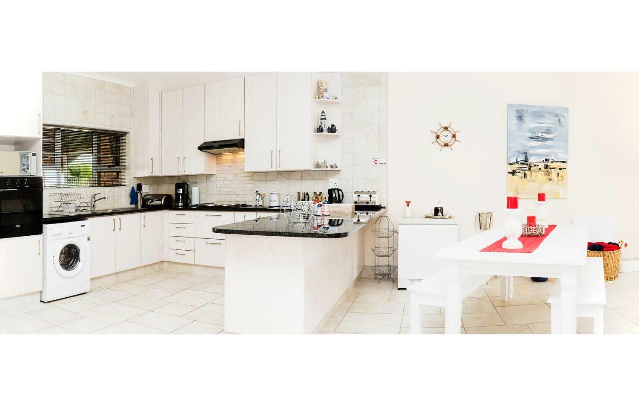Settle Inn Self Catering Accommodation Колчестер Экстерьер фото